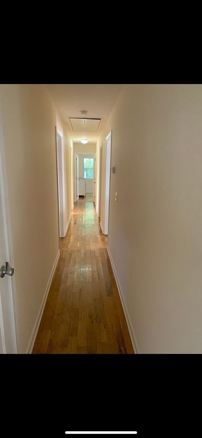 Photo - 41 Rose Ln House