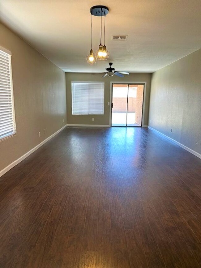 Building Photo - New interior paint and located in Goodyear...