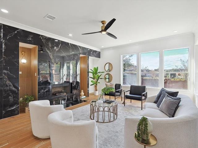 Foto del edificio - 2633 Prestonwood Dr
