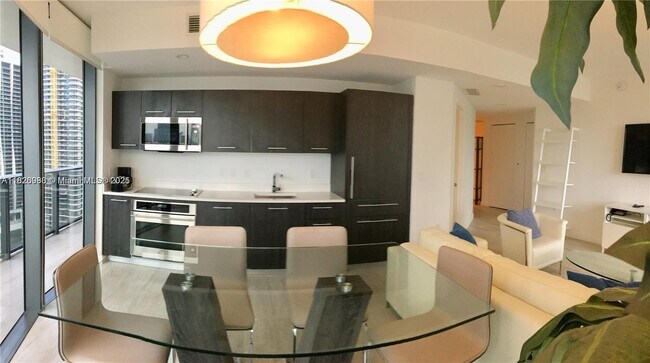 Foto del edificio - 55 SW 9th St