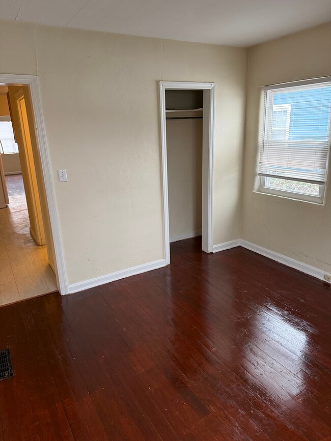 Building Photo - 1109 Lafayette Ave