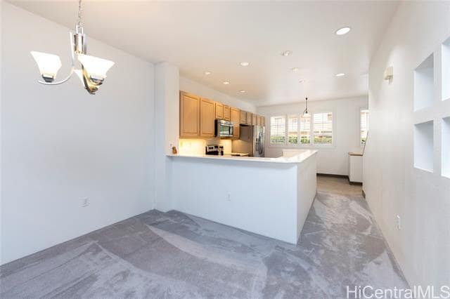 Building Photo - 1317 Moanalualani Way