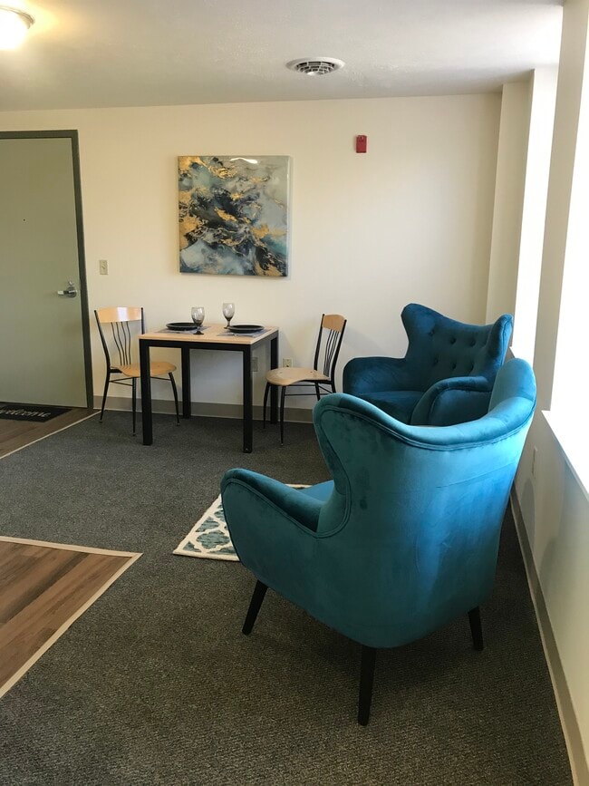 Carson Square Apartments Apartments in Pittsburgh, PA