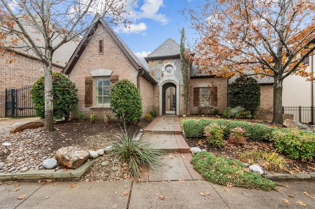 Building Photo - 6401 Avalon Woods Dr