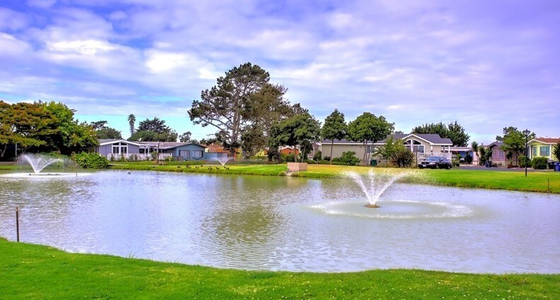 Building Photo - Monte del Lago