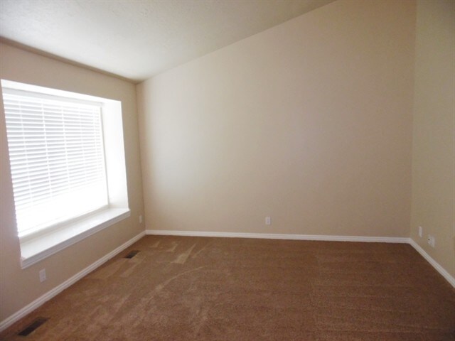 Building Photo - 3930 W 4750 S