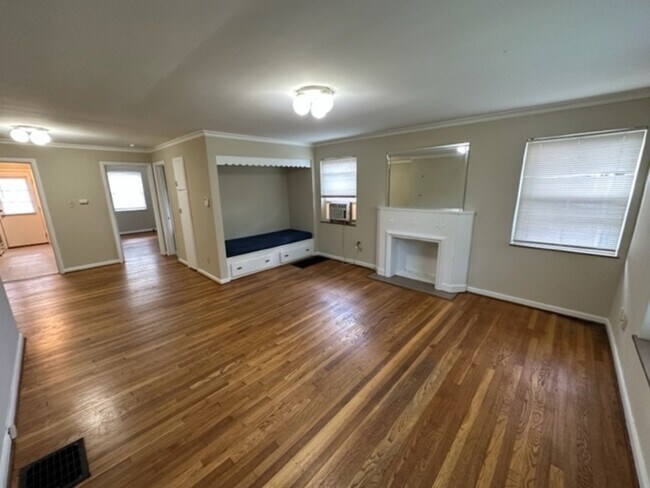 Foto del edificio - 775 Kenwick Rd