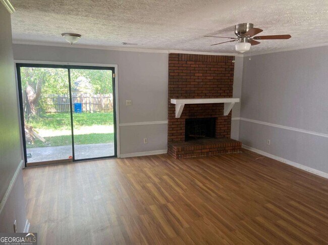 Foto del edificio - 8238 Canyon Forge Dr