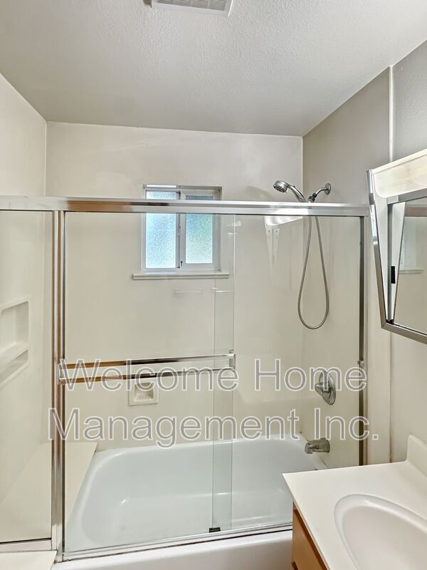 Foto del edificio - 1436 Henry St