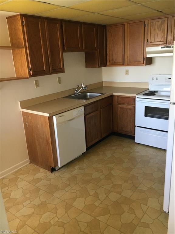 Building Photo - 1530 Mainsail Dr