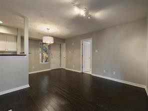 Building Photo - 3204 Menchaca Rd