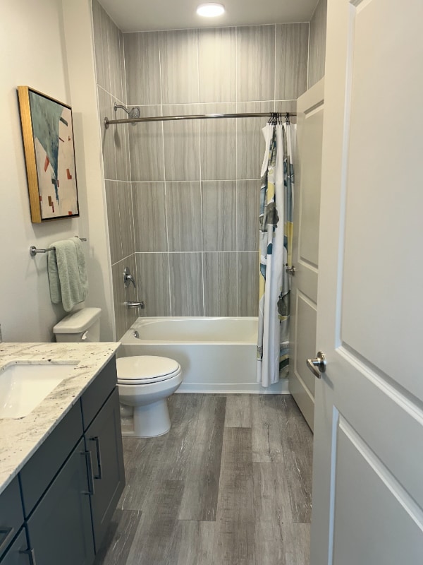 Building Photo - 650 Sgt Ed Holcomb Blvd N