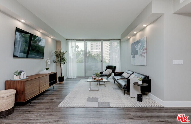 Foto del edificio - 10433 Wilshire Blvd