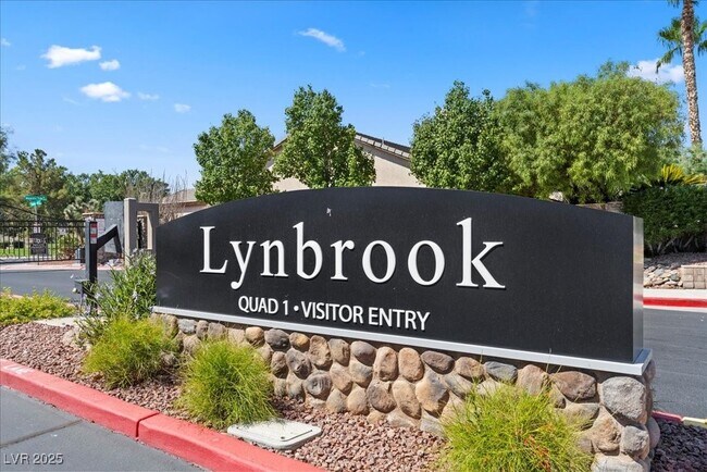 Foto del edificio - 5863 Gushing Spring Ave