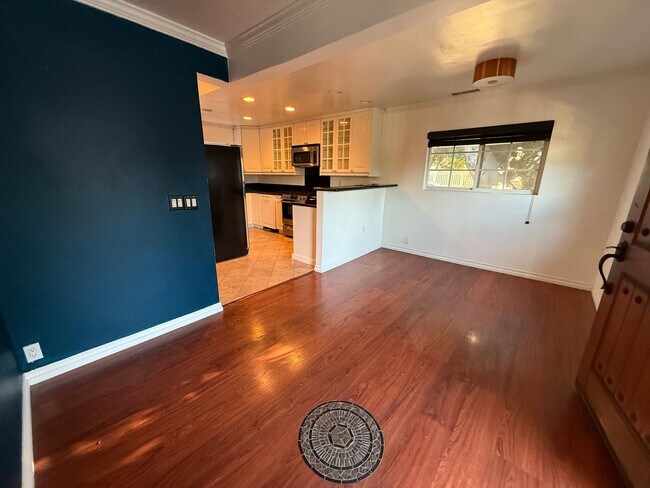 Foto del edificio - 1200 Laveta Terrace