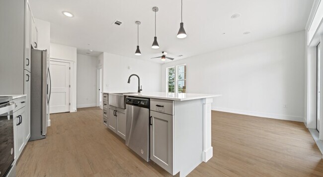 Foto del edificio - Austin Oasis: Stylish 2BR Retreat in the H...