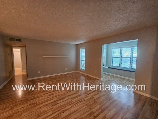 Foto del edificio - GORGEOUS CONDO IN POPULAR PIEDMONT HEIGHTS...