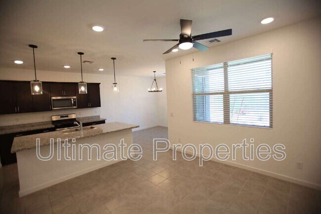 Foto del edificio - 25209 N 144th Dr