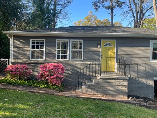 Photo - 3494 Maryvale Dr House