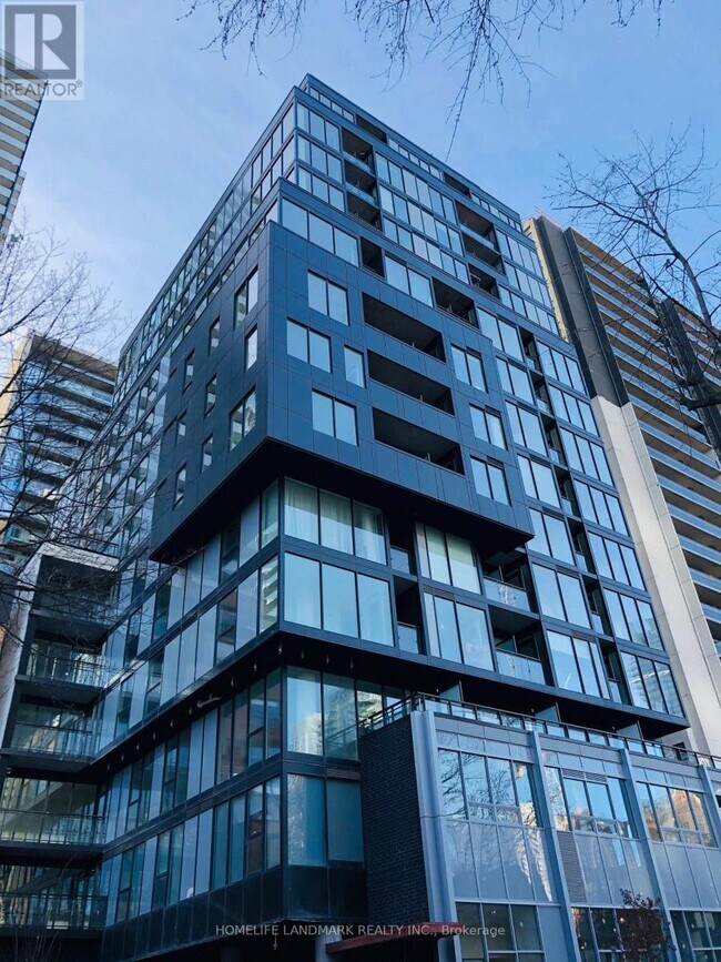 Building Photo - 17 Dundonald St
