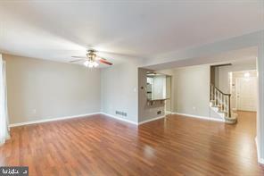 Building Photo - 104 E Green Valley Cir