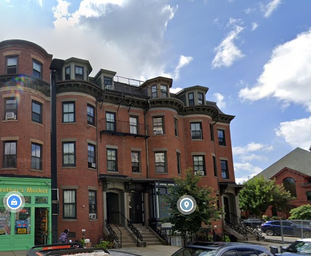 Building Photo - 806 Tremont St