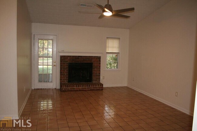 Building Photo - 4632 Hamlet Walk SE