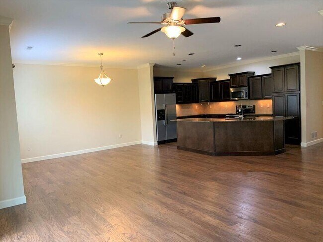 Foto del edificio - 2407 Boulder Springs Dr