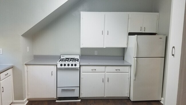Kitchen view 2 - 3205 Norman Bridge Rd