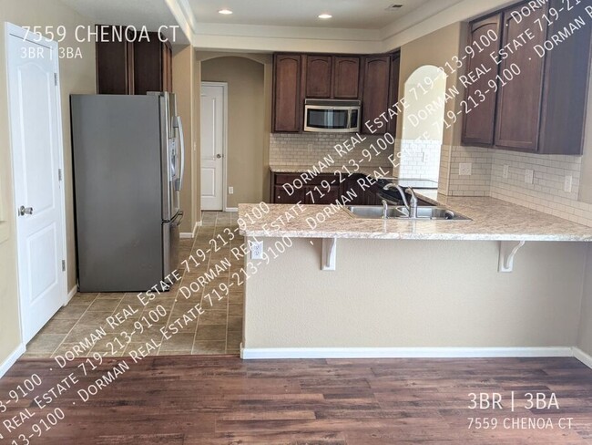 Building Photo - 7559 Chenoa Ct