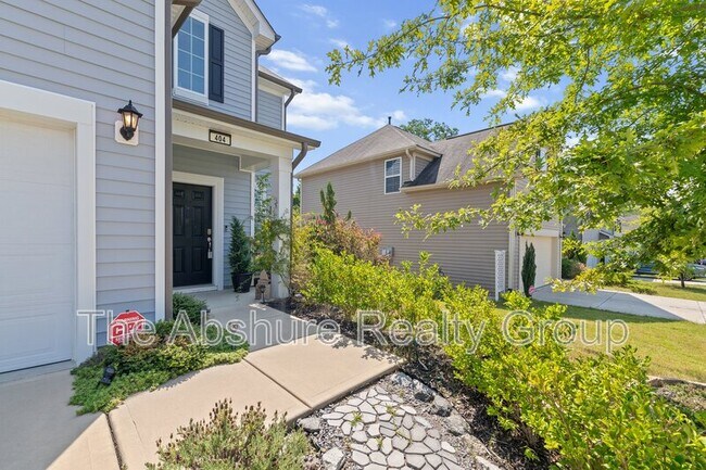 Building Photo - 404 Avery Glenn Way