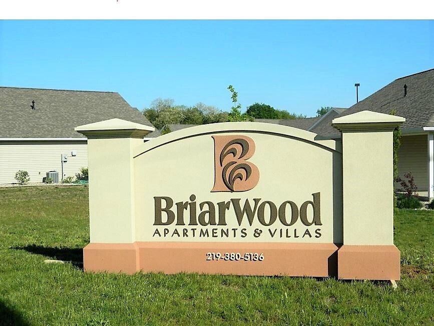 Briarwood Apartments and Villas Apartments in La Porte, IN