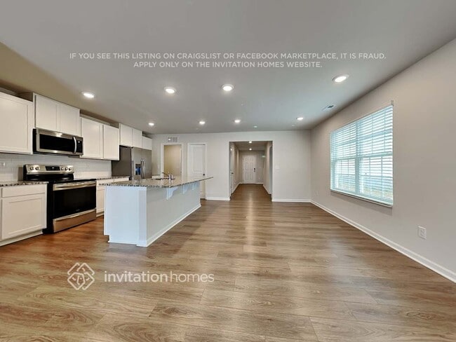 Building Photo - 5140 Spring Breeze Blvd