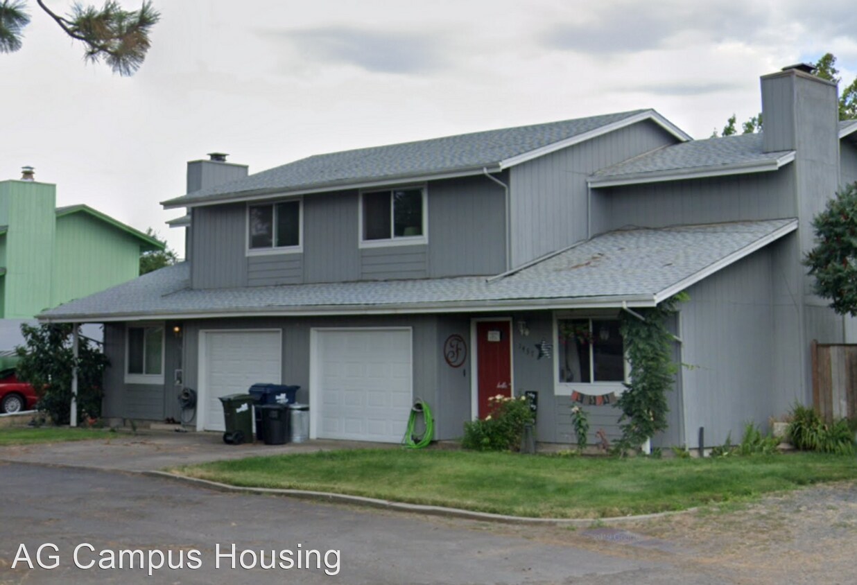 Foto principal - 3 br, 1.5 bath House - 1455 R Street