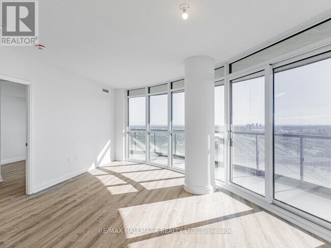 Photo du bâtiment - 30 Gibbs Rd