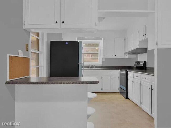 Building Photo - 3 br, 1.5 bath House - 1750 Wellons Dr