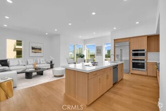 Building Photo - 3614 Rivington