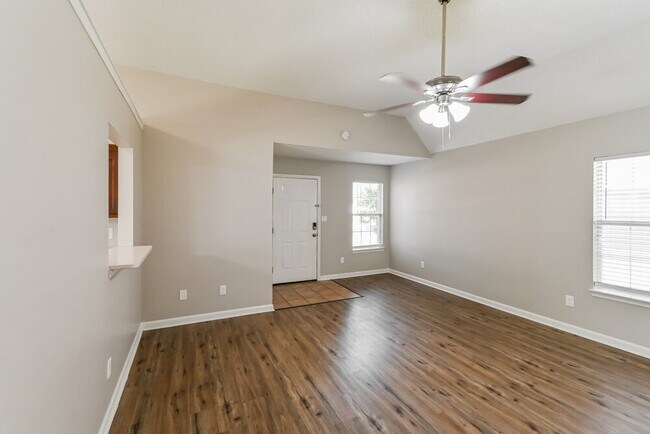 Building Photo - 5738 Alexandria Ln