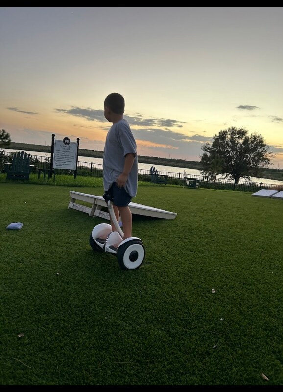 Foto del edificio - 261 Woodsage Pl