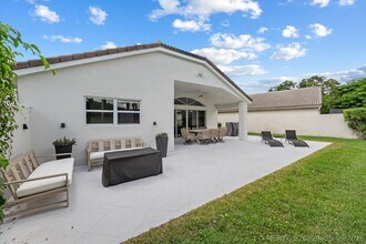 Building Photo - 4033 Bluff Harbor Way