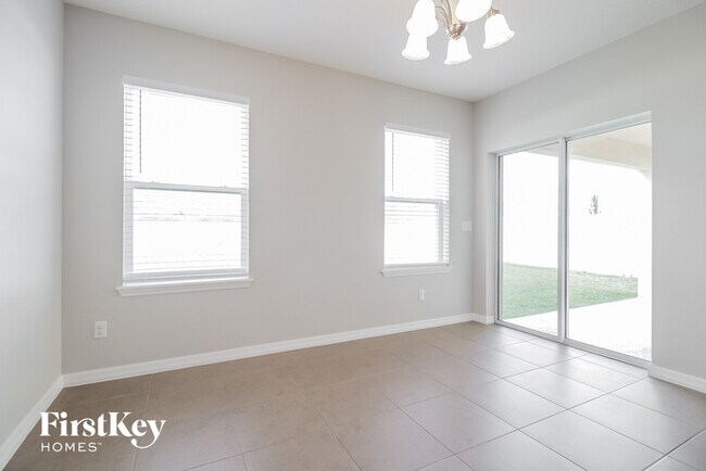 Building Photo - 2781 Monticello Way