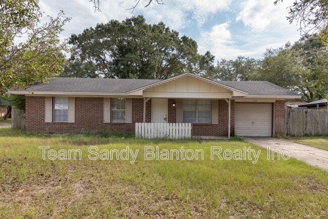 Building Photo - 525 Quigley Rd