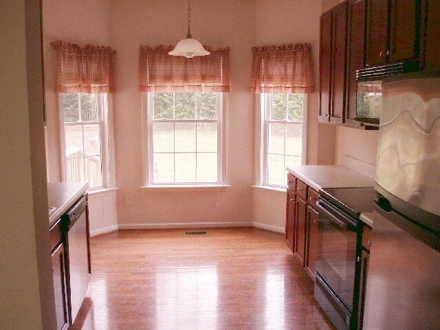 Building Photo - 106 Old House Ct