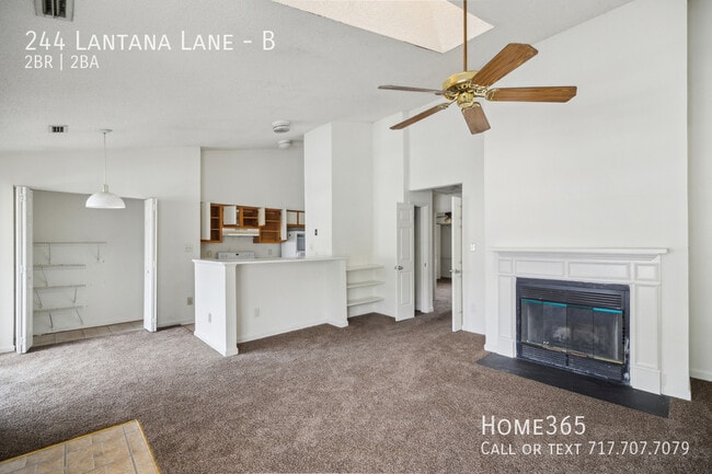Building Photo - 244 Lantana Ln