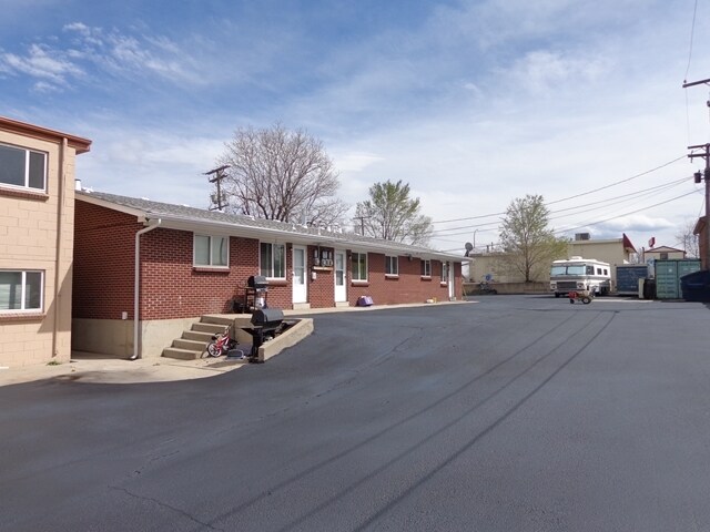 Foto del edificio - 253-261 S Lamar St