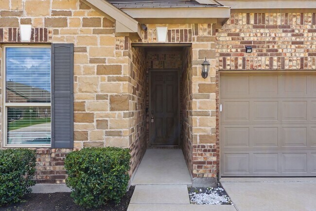 Foto del edificio - 1140 Clonmore Ct