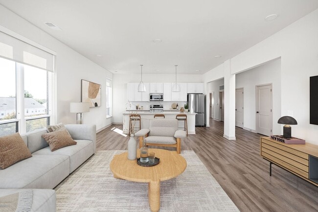 Interior Photo - L’Etoile Apartments