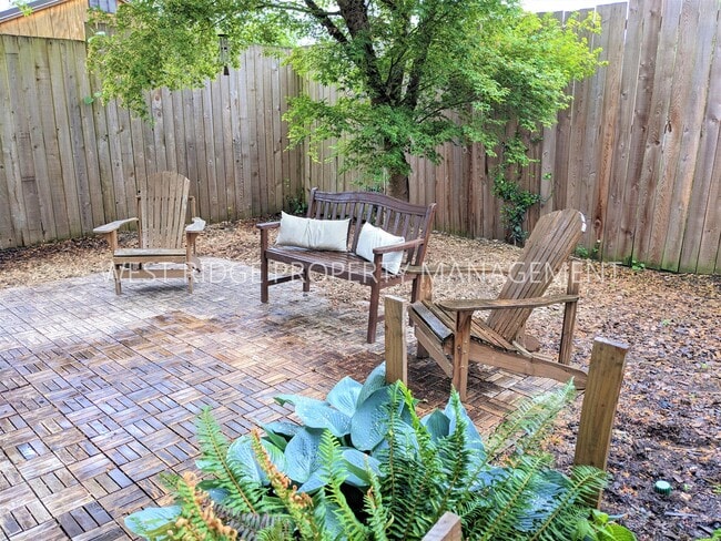 Photo - 618 S Texas St. Townhome