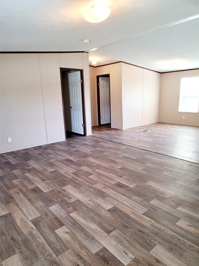 Foto del edificio - 3234 Bobbie Ln