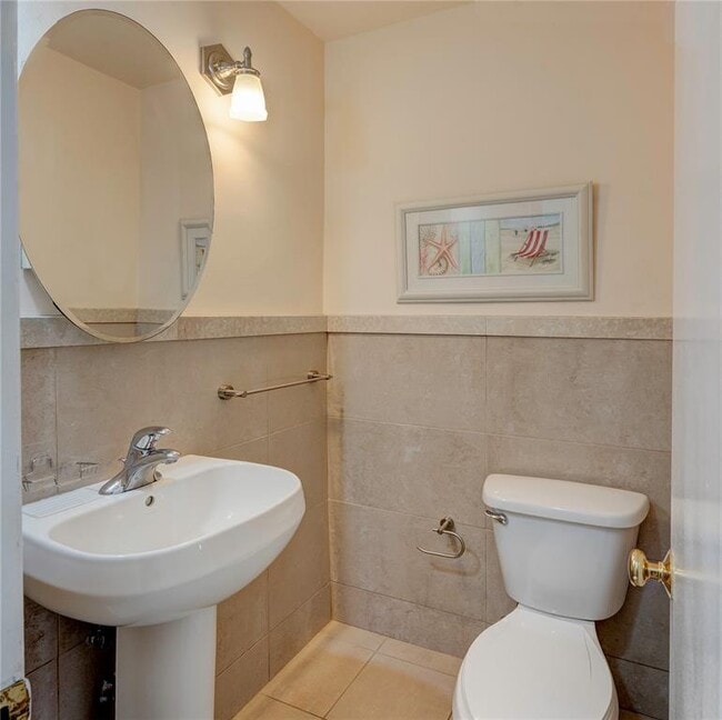 Building Photo - 1818 Rodman St